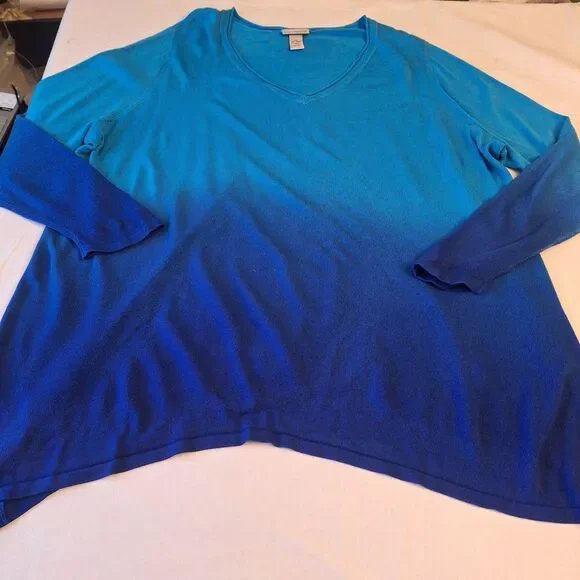 Catherines Cobalt Blue Ombre V Neck Pullover Sweater Sharkbite Hem Boho Size 3X - Picture 8 of 8